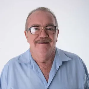 Prof. Mardônio Paz, fundador do Colégio Darwin